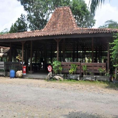 The Pikas Resort Wonosobo Bagian luar foto